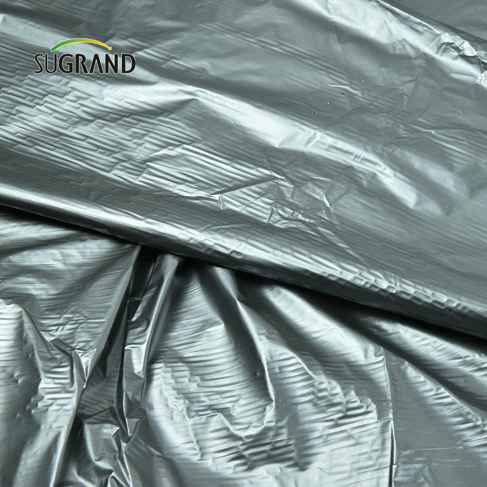 Φτηνές εργοστασιακές τιμές μαύρο πλαστικό πλαστικό βιοδιασπώμενο φιλμ UV Mulch για γεωργία