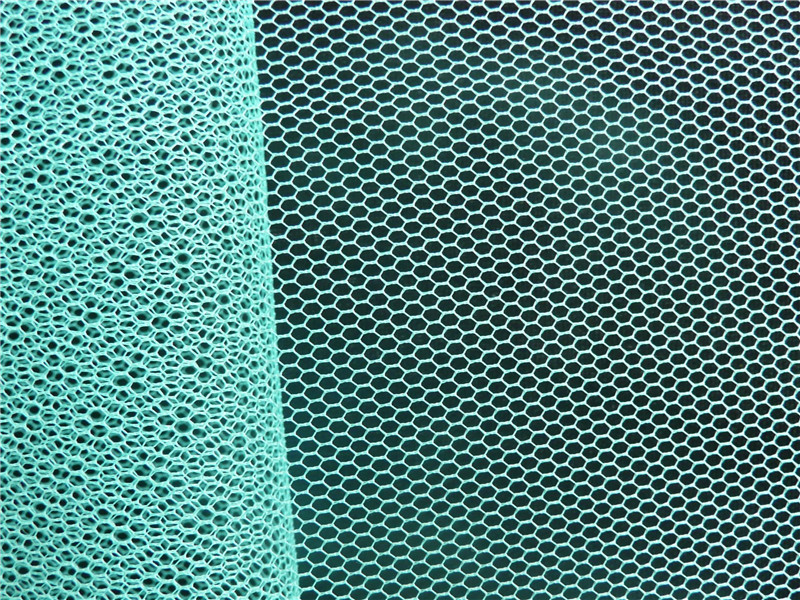 Μπλε και λευκό 35GSM 3*100m κουνουπίδι για την Ινδονησία με αντι-Μοσκίττο φίλτρο